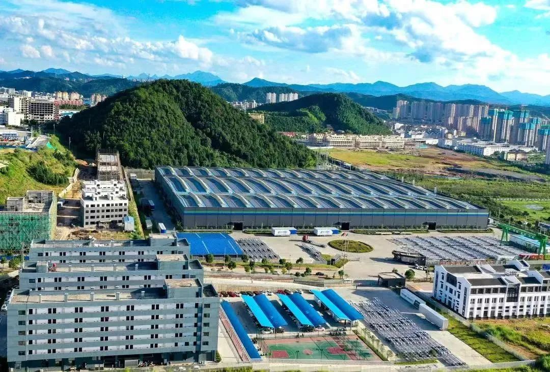 投資300萬，這家企業(yè)承包寧德時代新能源電池托盤加工項目后，引進噴粉線！