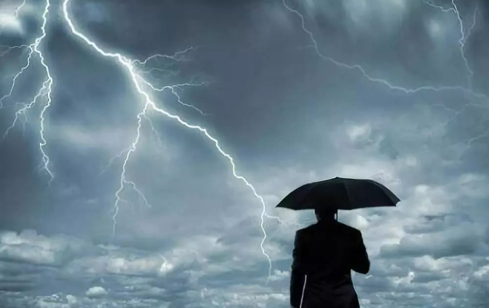 凜冬將至！倒閉，裁員！年末關(guān)鍵詞：回款！