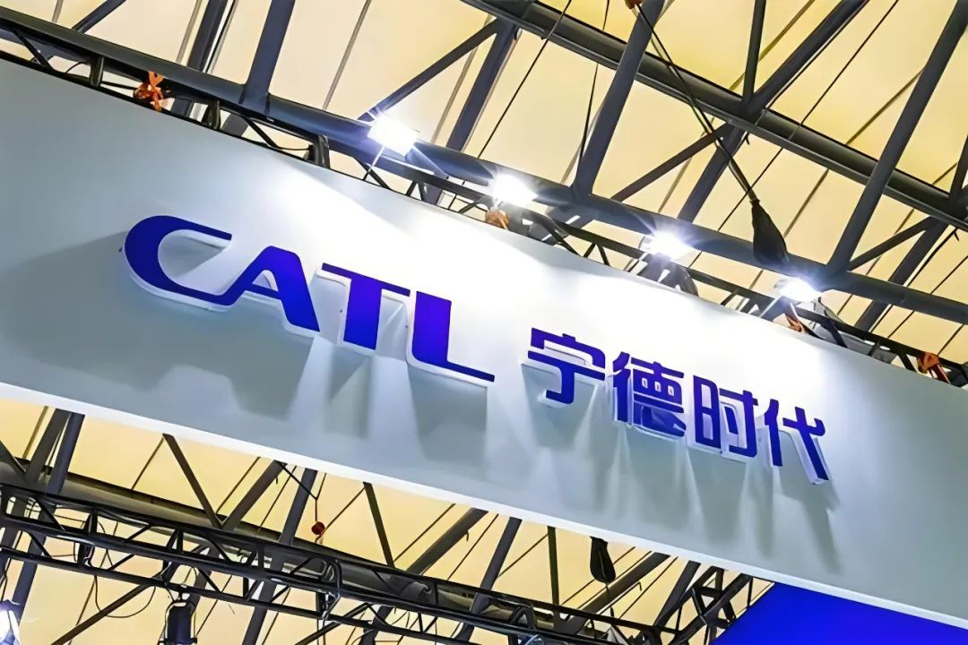 寧德時(shí)代新獲得一項(xiàng)“粉末涂料”發(fā)明專利授權(quán)！